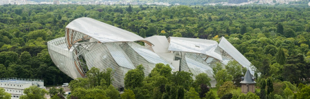 مؤسسة لويس فويتون، تحفة معمارية في باريس